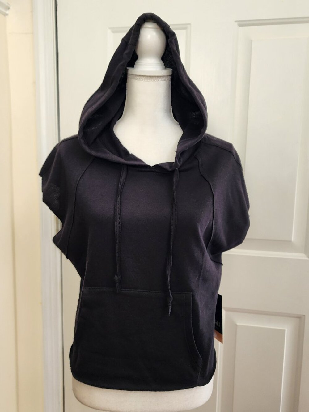 NWT Cali Sport Women's Workout Hoodie Size Medium